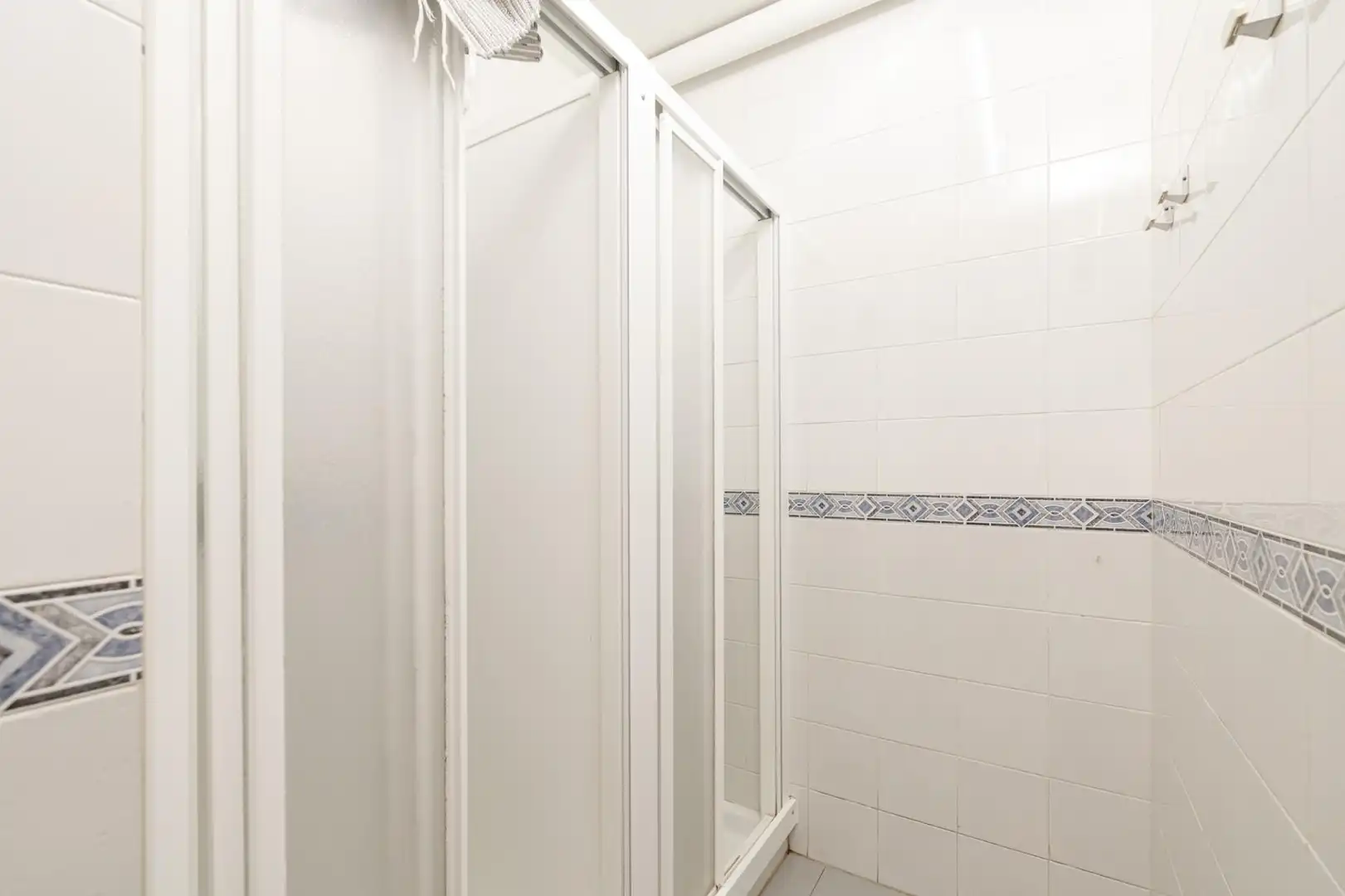 Bathroom of Houses for sale in Arbo  with Heating, Private garden and Storage room