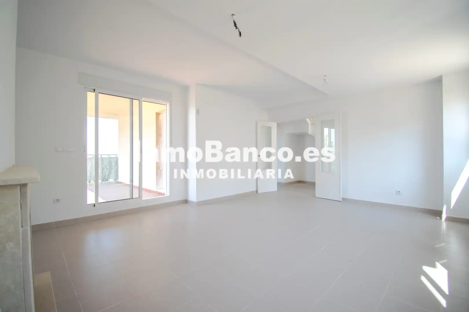 Chalet con jardín en venta en Carrer de la Foia de Bunyol 65, imagen 6