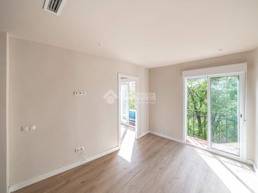 Appartamento con balcone in vendita a Arganzuela