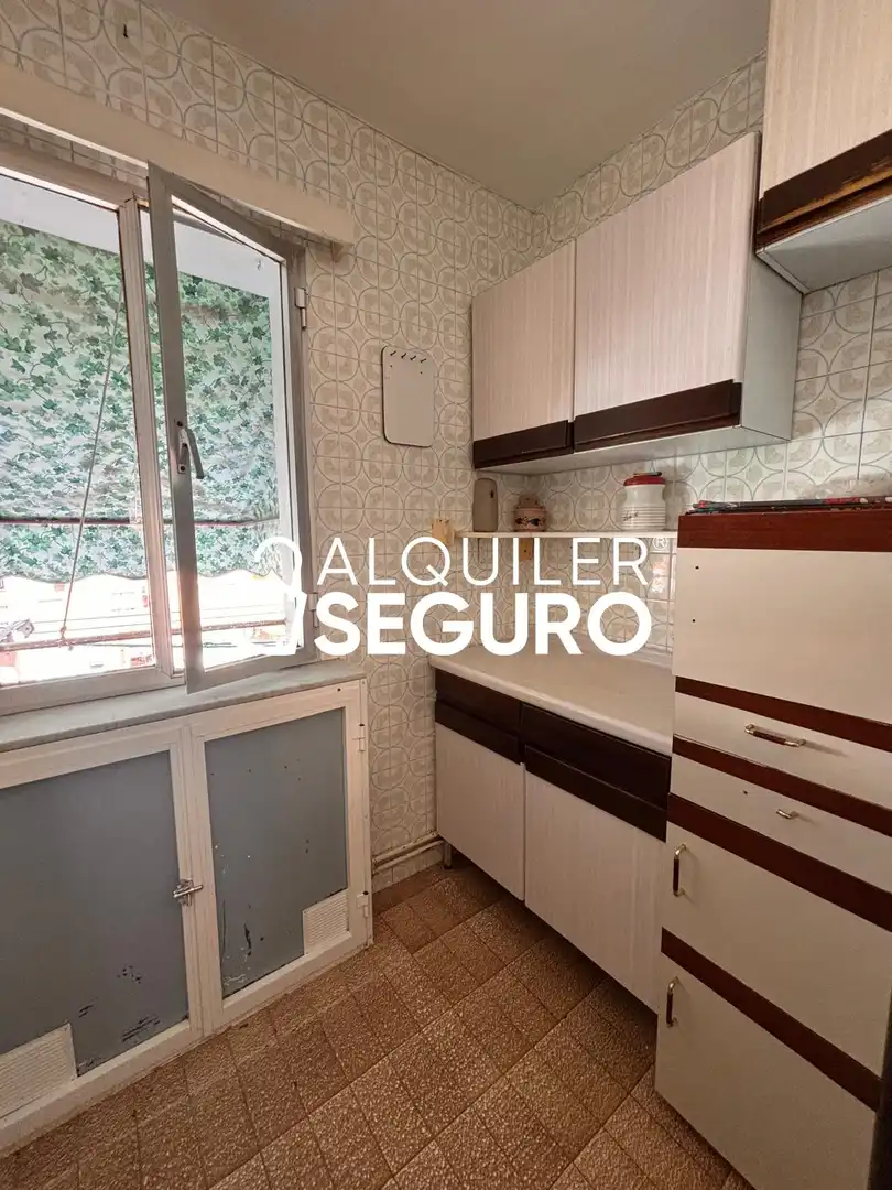 Küche von Wohnung zur Miete in Madrid mit Klimaanlage, Heizung und Möbliert