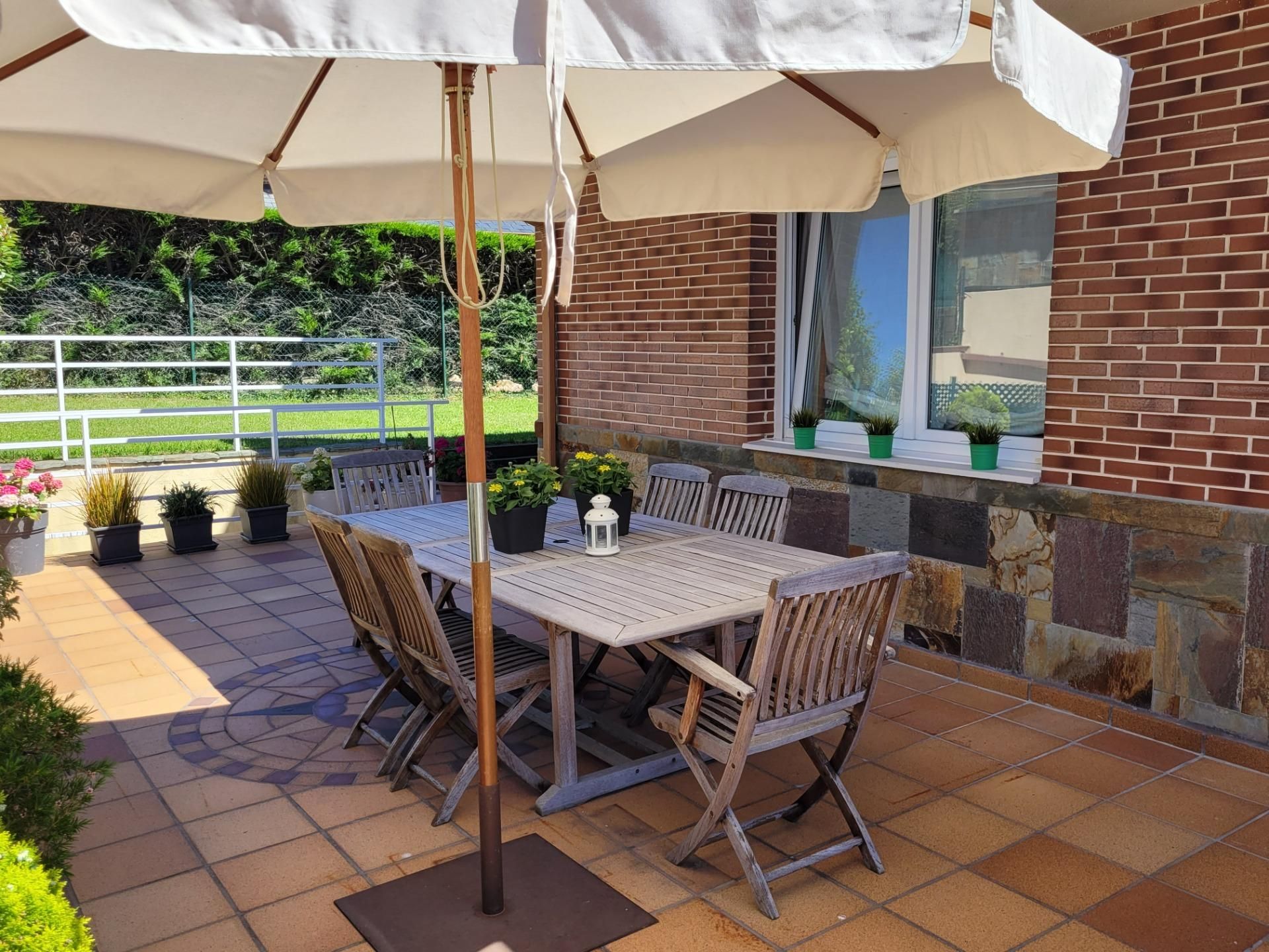 Terrace of Single-family semi-detached for sale in Castro-Urdiales  with Heating, Private garden and Terrace