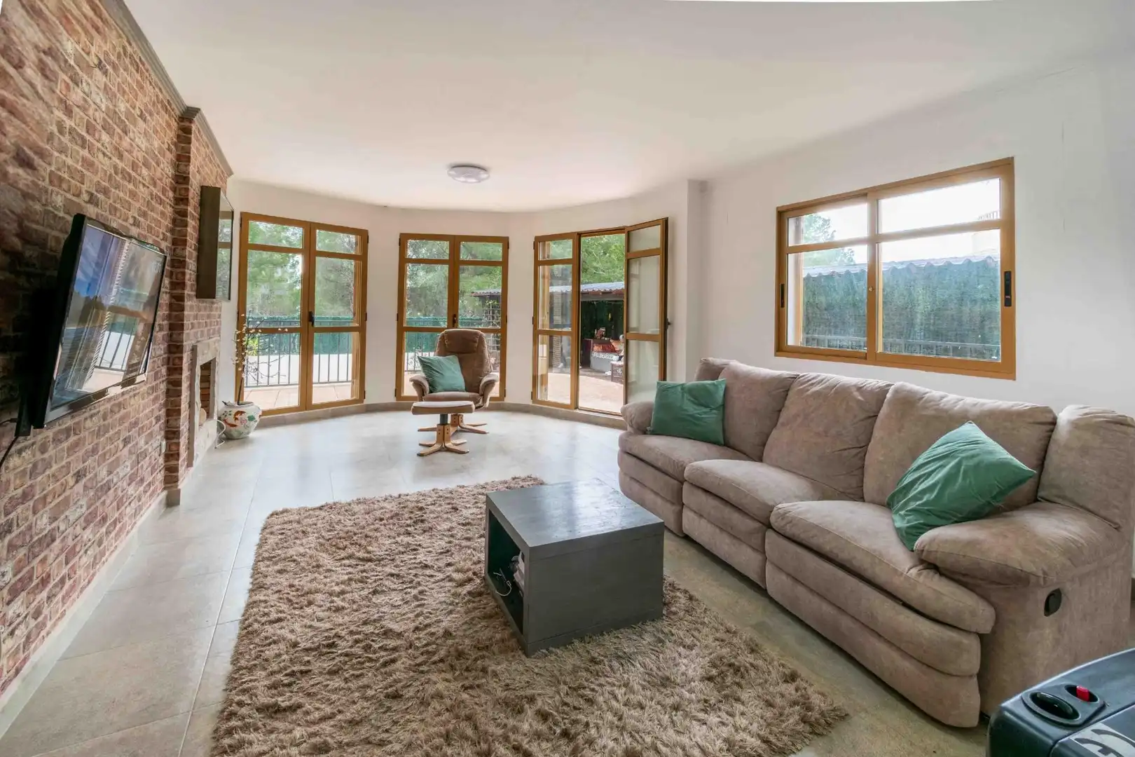 Detached house with pool for sale in Golf Bahía, imagen 13