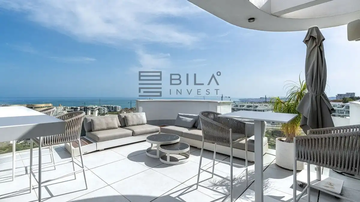 Ático con piscina en venta en Higuerón West, imagen 2
