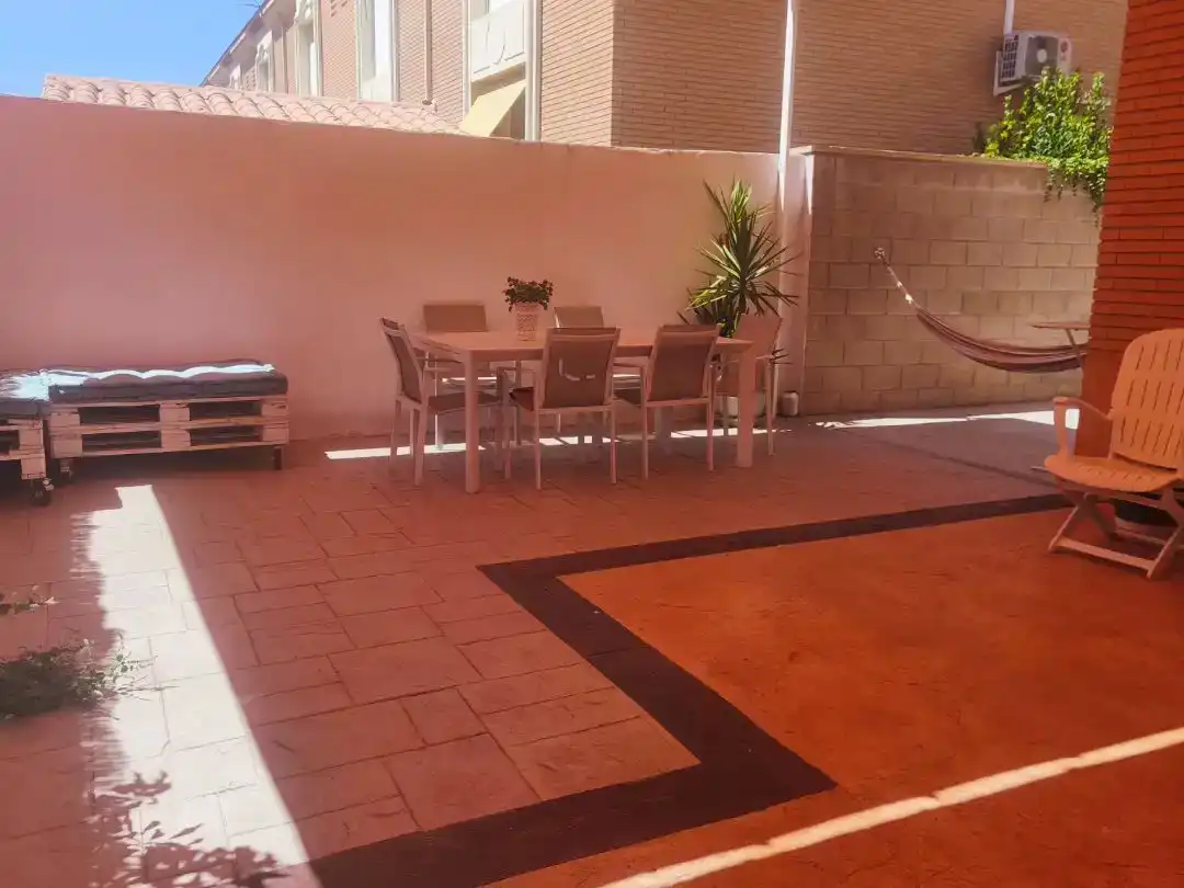 Terrassa de Pis en venda en Azuqueca de Henares amb Aire condicionat i Piscina