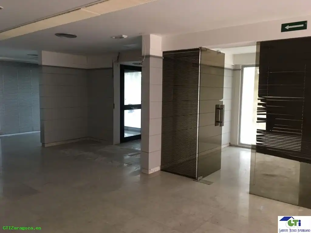 Local de alquiler en Zaragoza