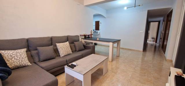 Piso en Venta en De Ramón Campoamor en Barrio del Ave
