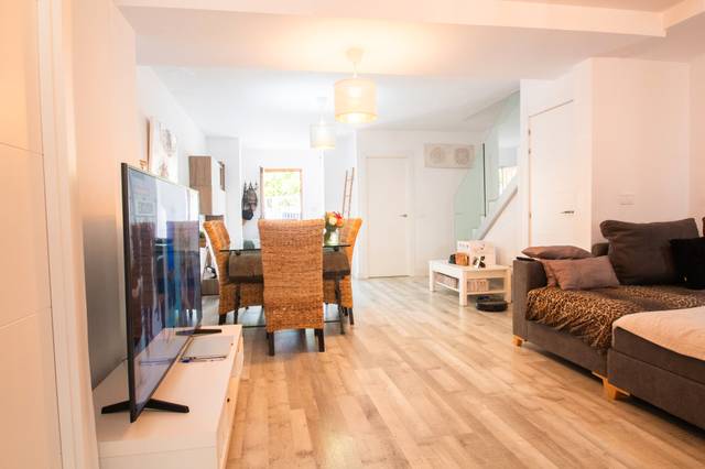 Casa adosada en Venta en Es Vivero