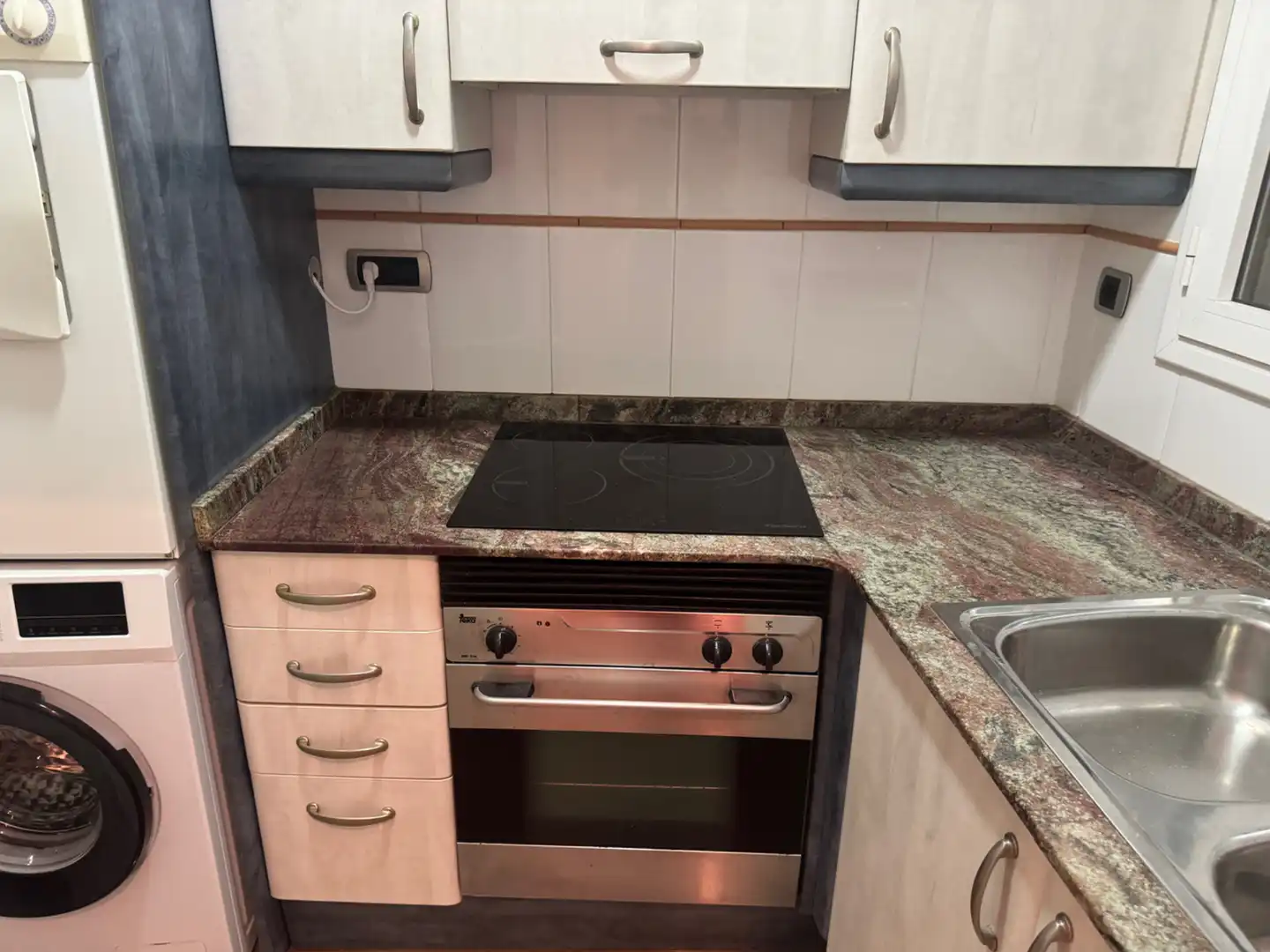 Cuina de Estudi en venda en Tarragona amb Aire condicionat, Calefacció i Moblat