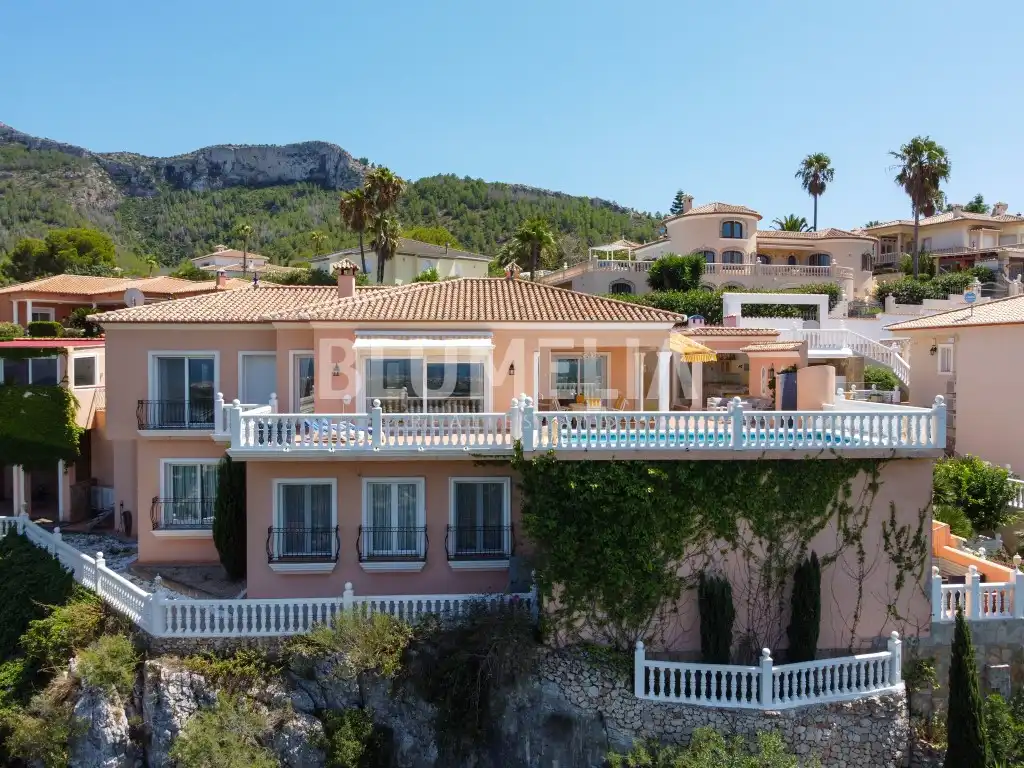 Houses for sale in Calle Hebe, La Pedrera - Vessanes