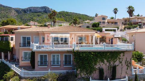 Autentica villa con vistas al mar y a la montaña en venta en Dénia, imatge 2