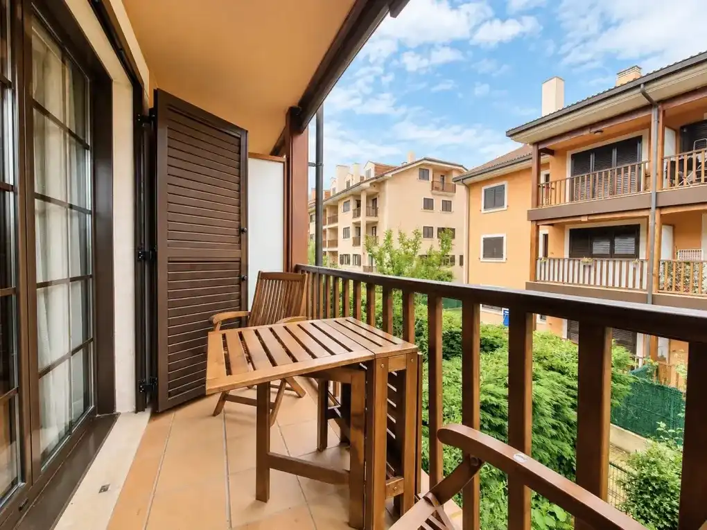 Terraza de Piso en venta en Llanes con Calefacción, Terraza y Amueblado