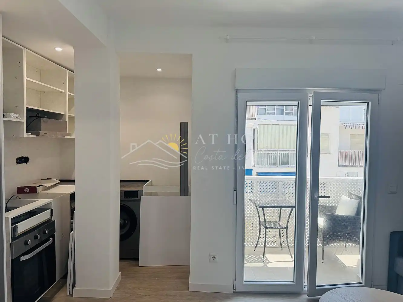 Terrassa de Apartament en venda en Nerja amb Terrassa, Piscina i Forn