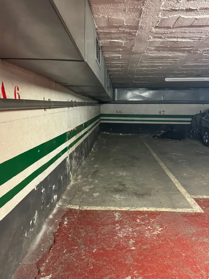 Aparcament amb ascensor en venda a Via Augusta, imagen 8