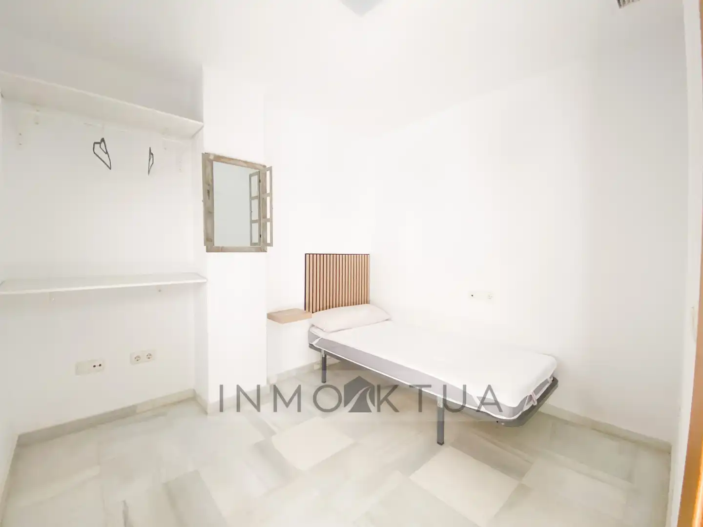 Bedroom of Flat for sale in Jerez de la Frontera  with Air Conditioner, Furnished and Oven