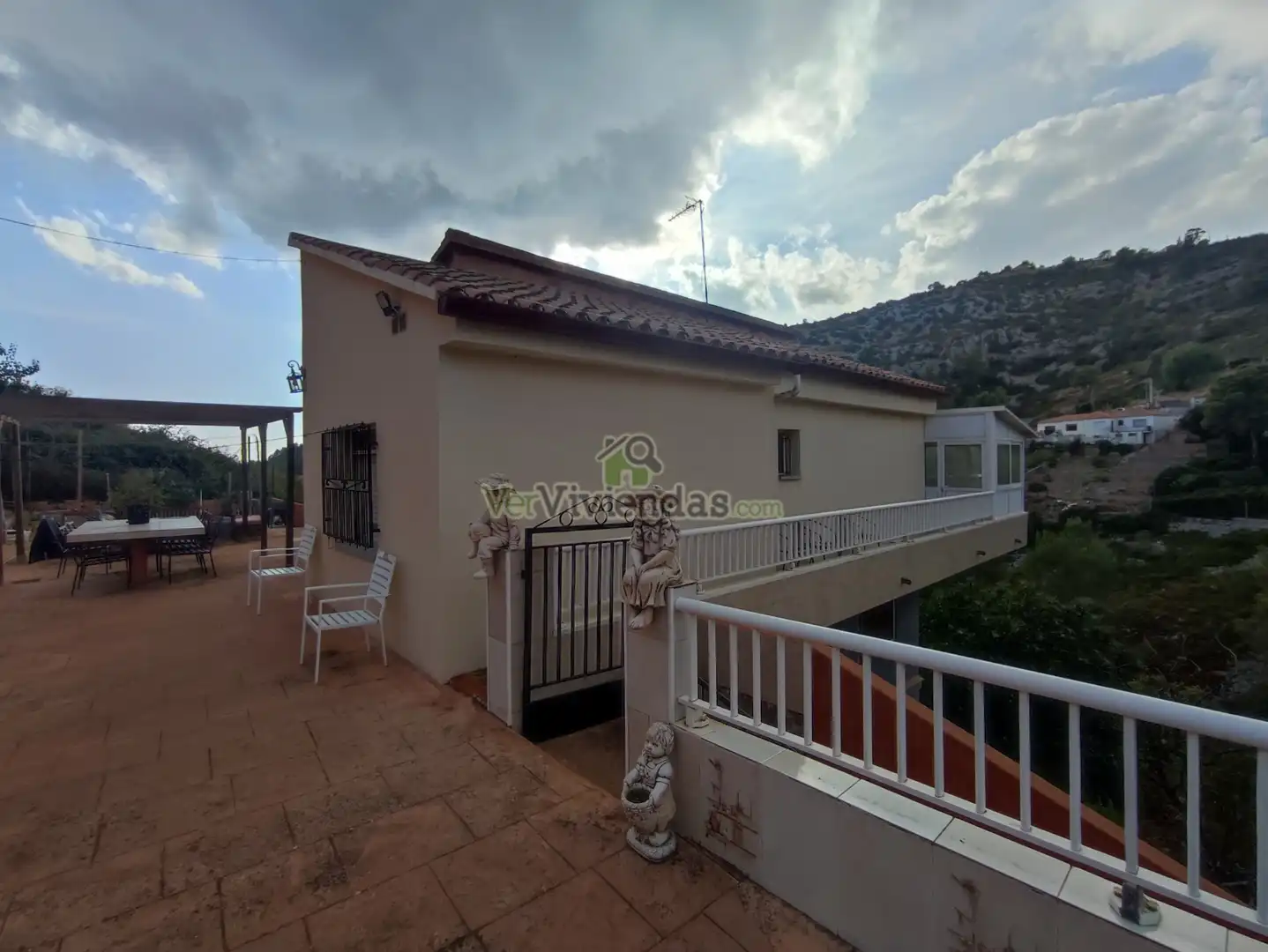 Terrassa de Casa o xalet en venda en Vallirana amb Aire condicionat, Calefacció i Jardí privat