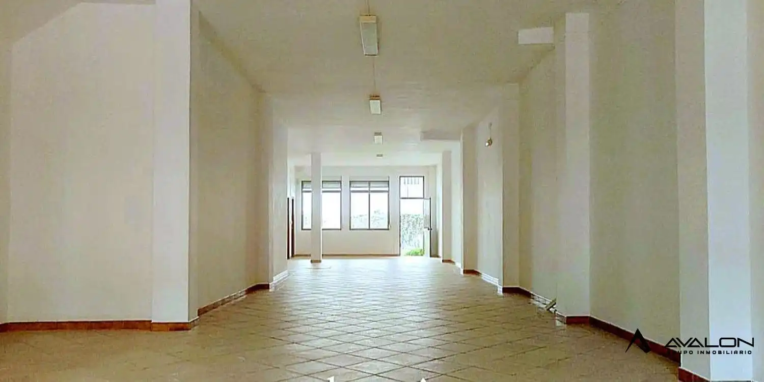 Gewerbefläche zum Verkauf in VILLANUEVA DE LOS CASTILLEJOS, imagen 4