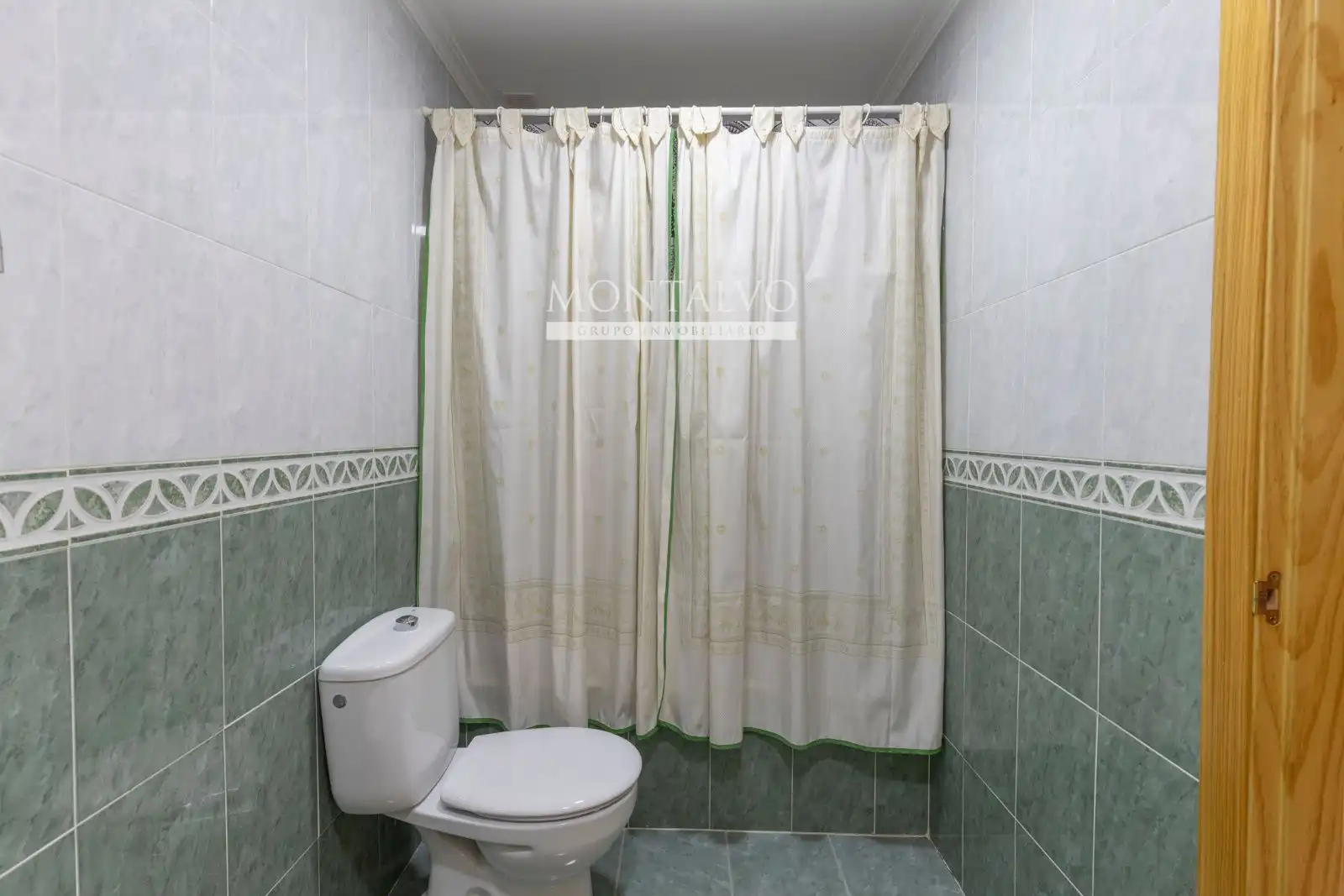 Baño de Casa adosada en venta en Atarfe