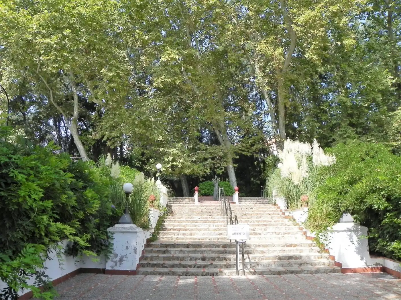 Jardín de Casa adosada en venta en Alange con Jardín privado, Trastero y Amueblado