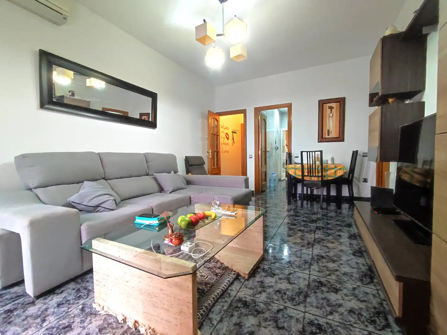 Sala de estar de Piso en venta en Badalona con Aire acondicionado, Calefacción y Horno