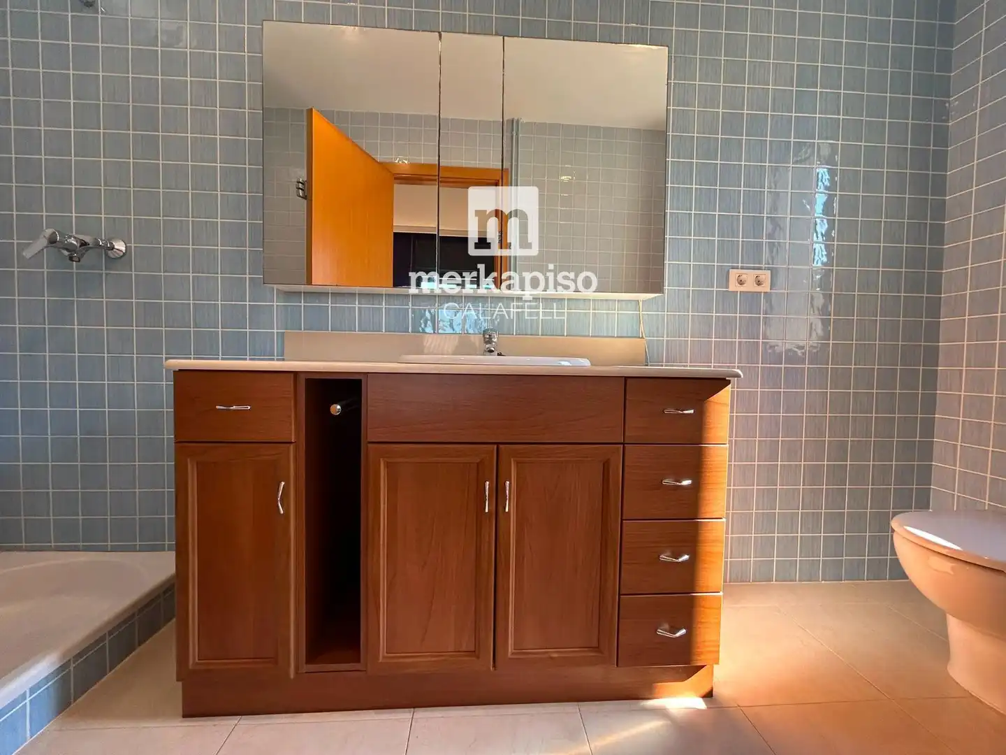 Bathroom of Detached homes for sale in Calafell  with Air Conditioner, Heating and Private garden