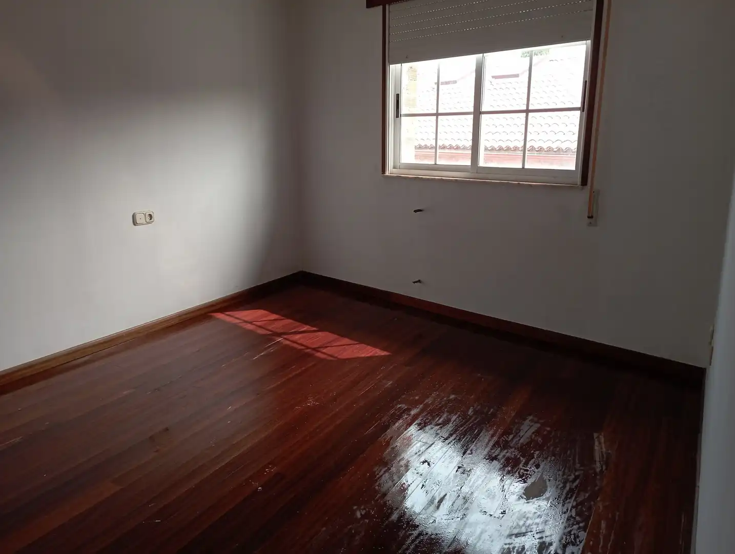 Habitación de Edificio en venta en Teo