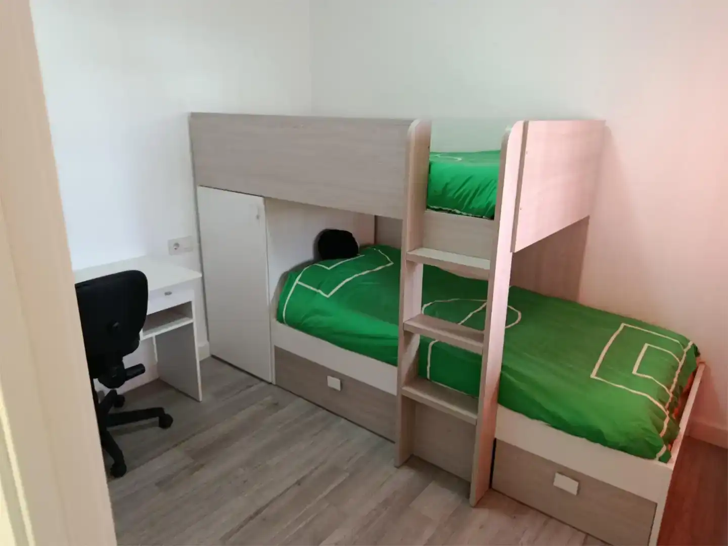 Schlafzimmer von Wohnung zum Verkauf in Almonte mit Balkon