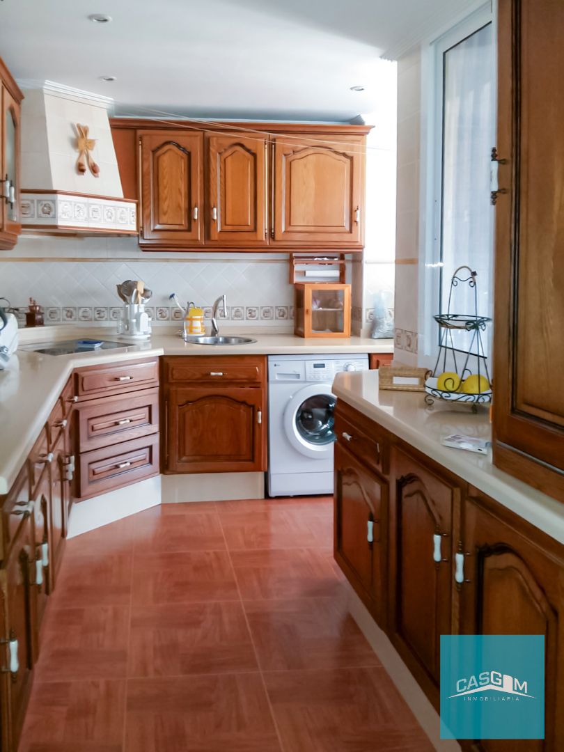 Cuina de Àtic en venda en  Huelva Capital amb Aire condicionat, Calefacció i Terrassa