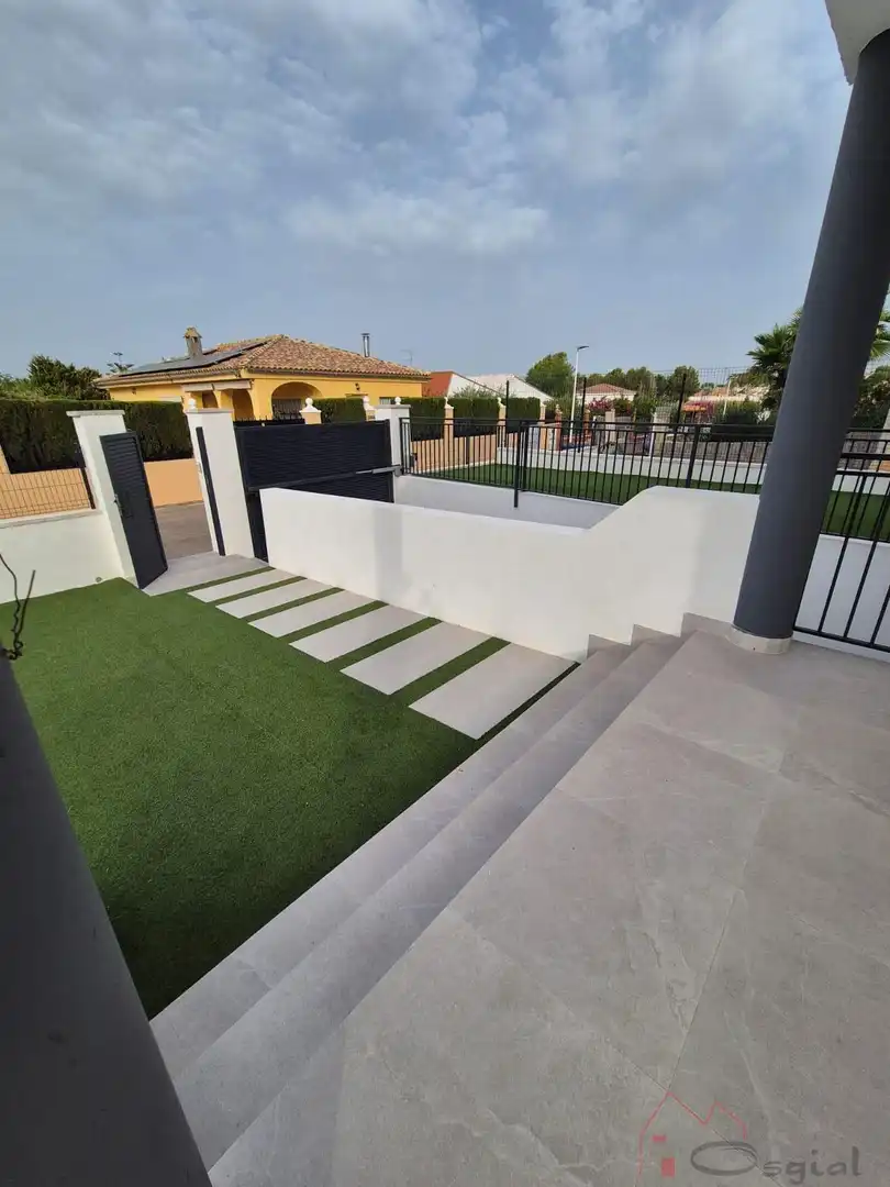 Detached house with terrace for sale in figuera, imagen 4