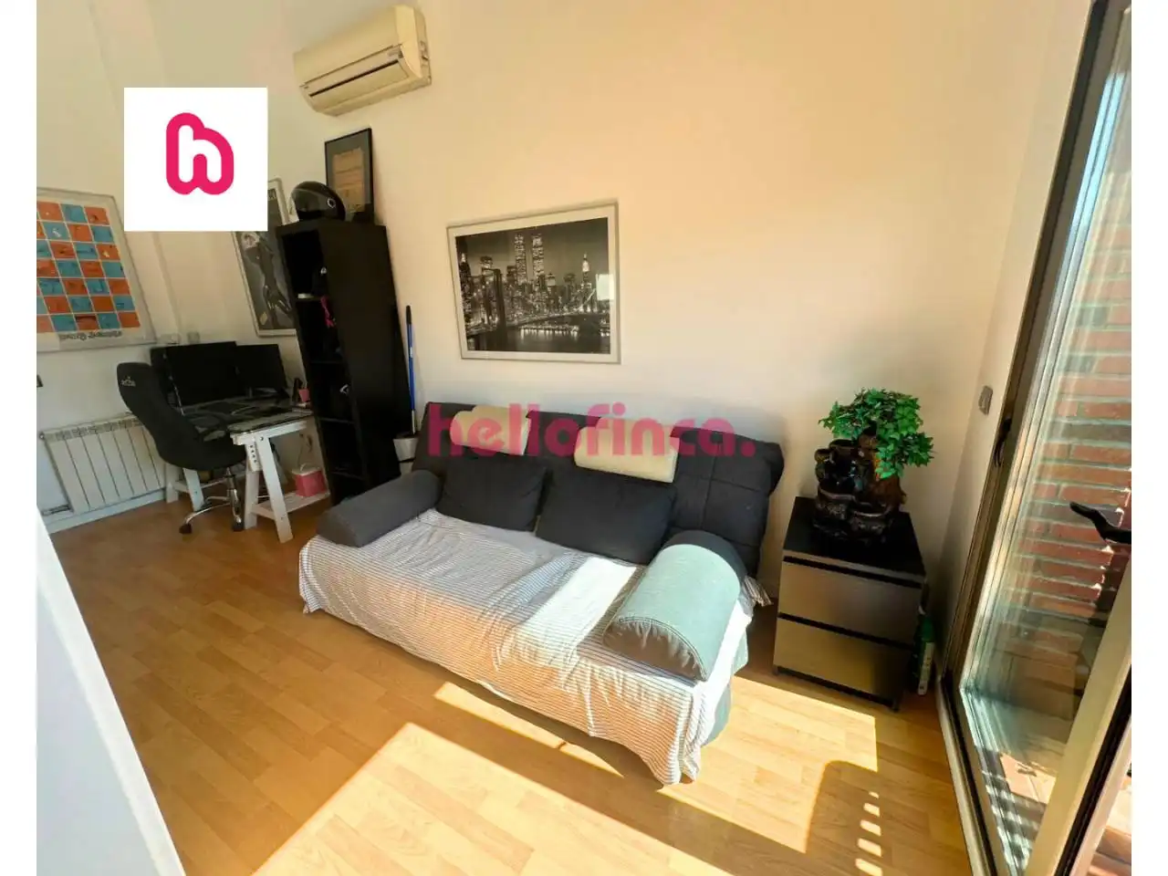 Sala de estar de Dúplex en venta en Sant Joan de Vilatorrada con Aire acondicionado, Calefacción y Parquet