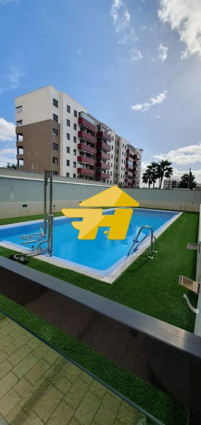 Piscina de Pis de lloguer en  Córdoba Capital amb Aire condicionat, Calefacció i Terrassa
