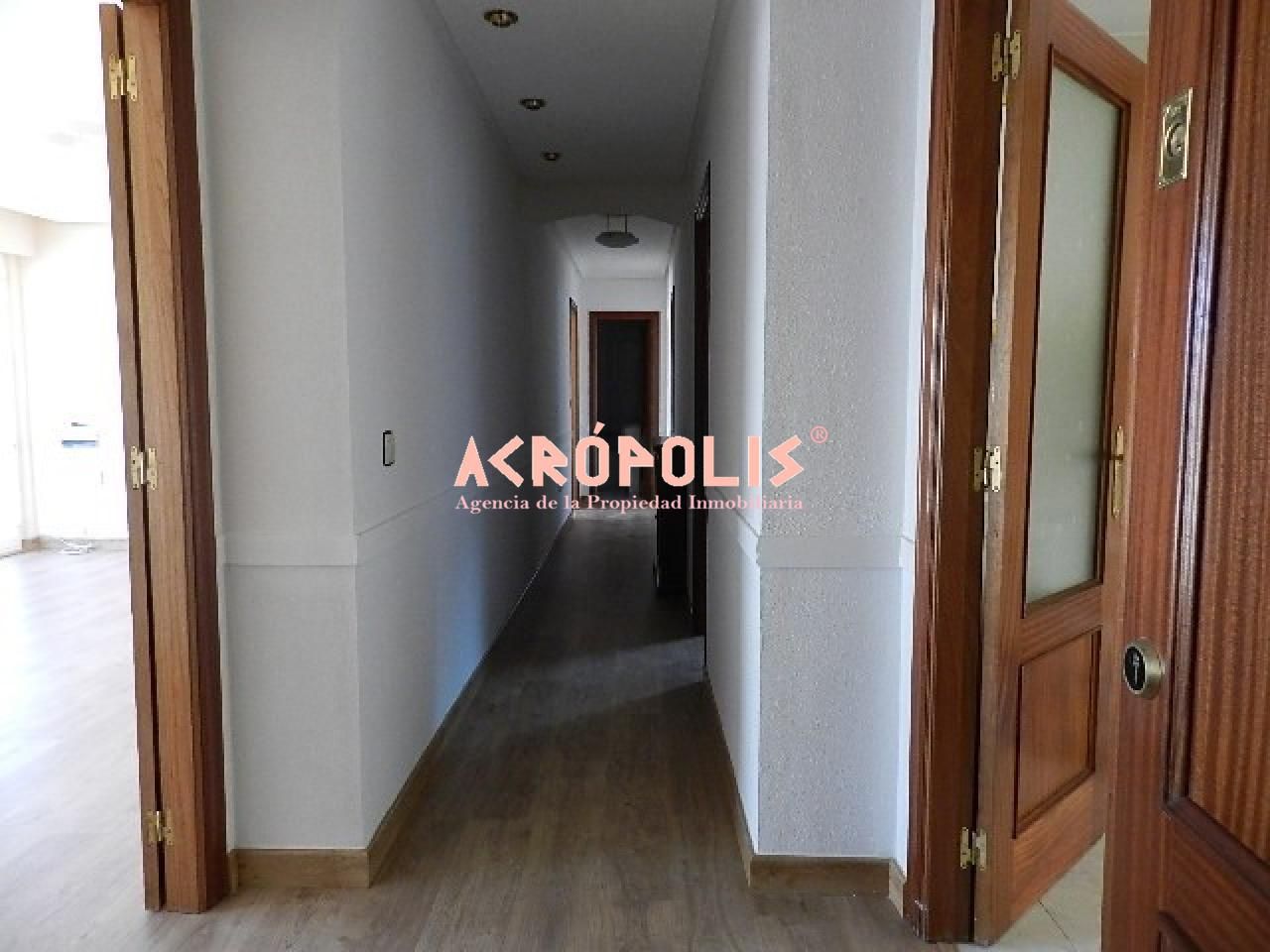 Flat for sale in Benavente  with Heating