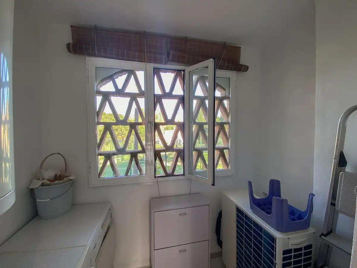 Apartament amb piscina en venda a Avenida Conde Rudi, imagen 10