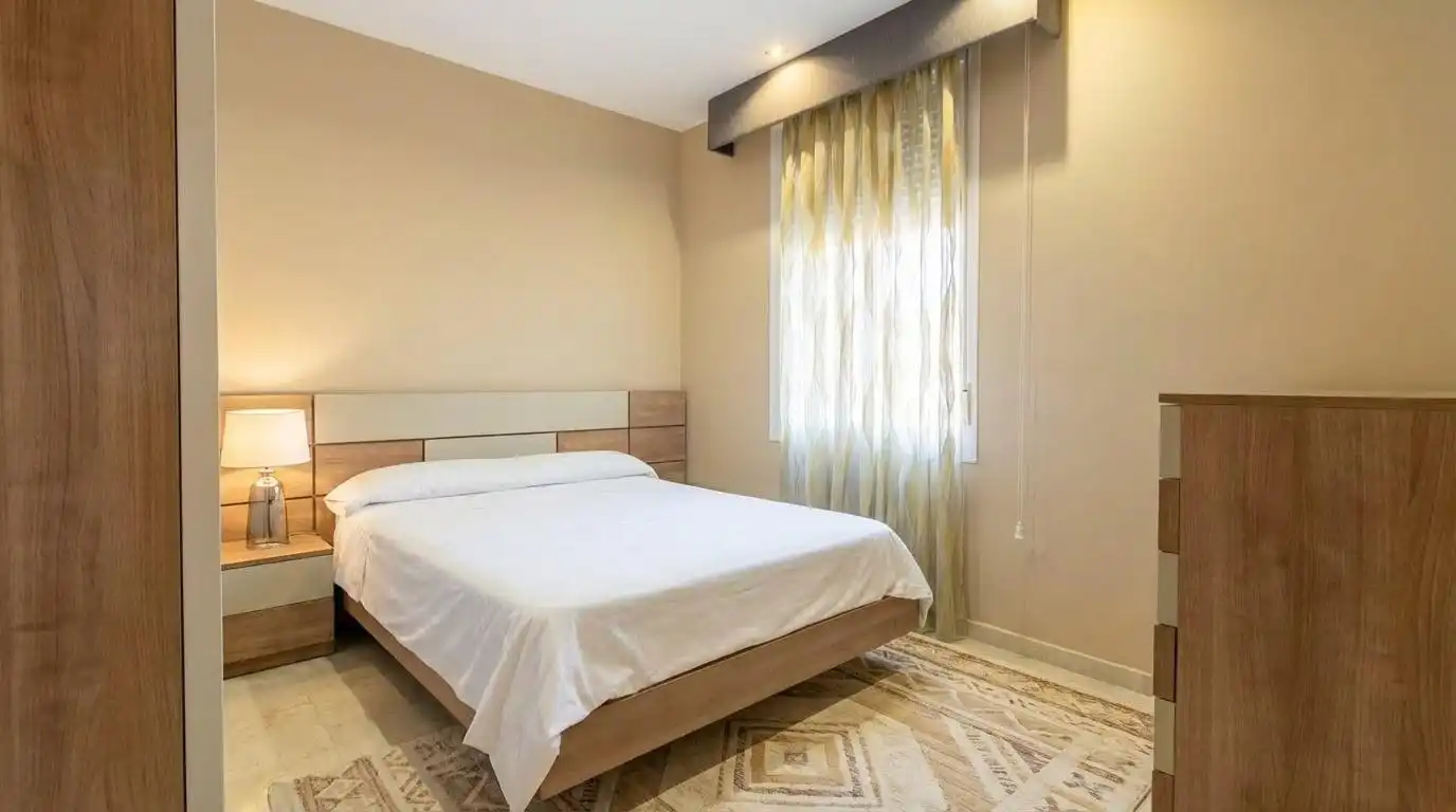 Habitación de Casa adosada en venta en Alicante / Alacant con Aire acondicionado, Jardín privado y Terraza