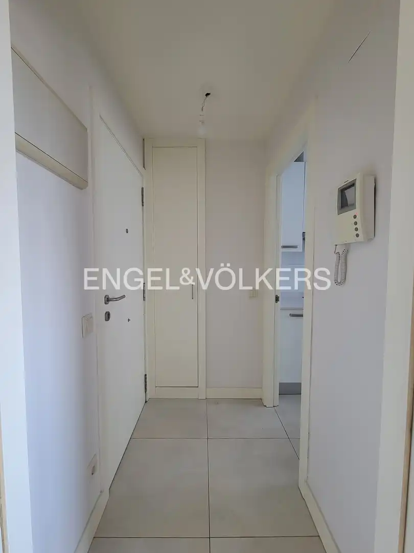 Piso en venta en Madrid con Calefacción y Piscina