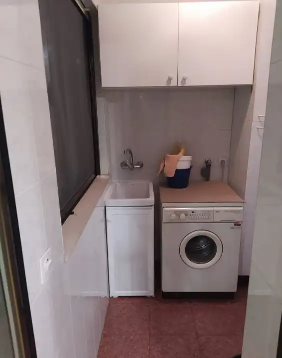 Cocina de Piso para compartir en Granada con Aire acondicionado, Amueblado y Horno