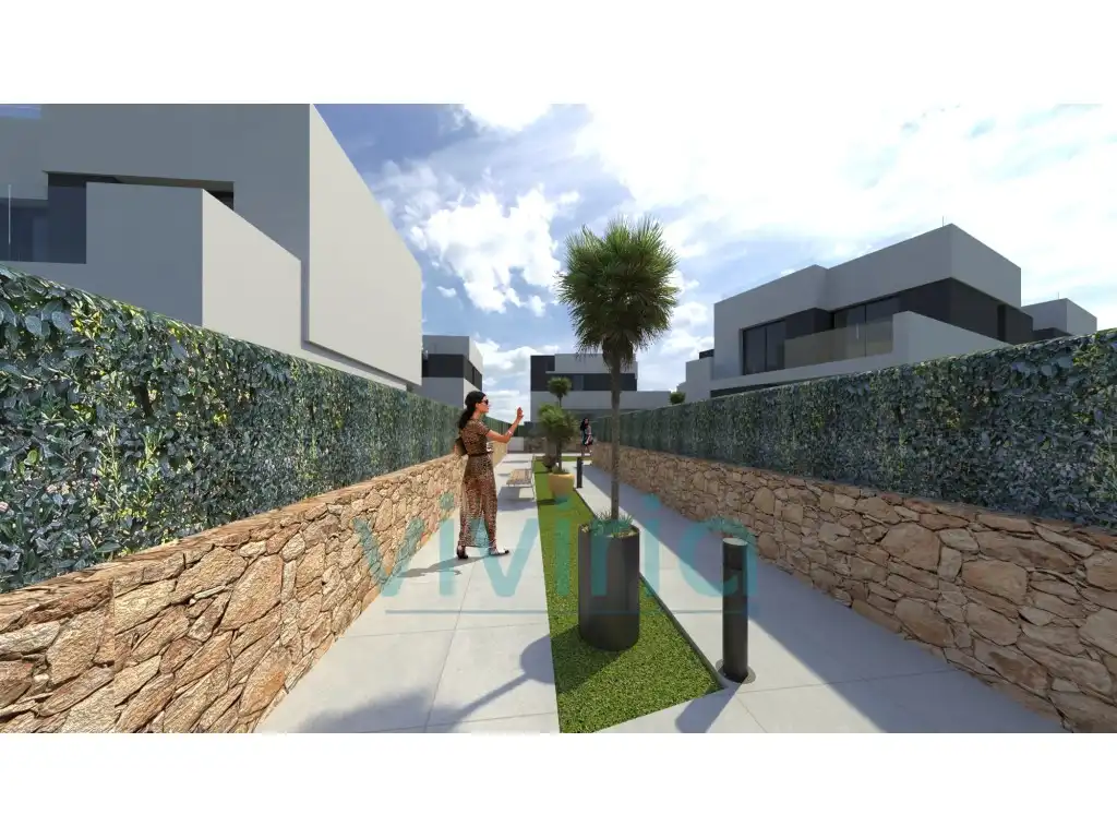 Vista exterior de Casa o xalet en venda en La Nucia amb Jardí privat