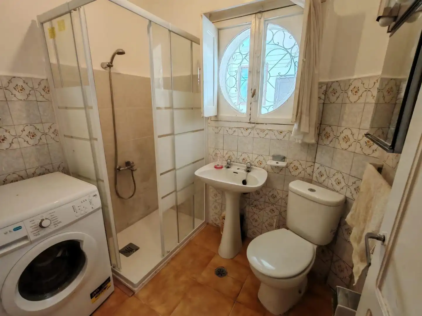 Bathroom of Ground floor for sale in Vigo   with Terrace and Storage room