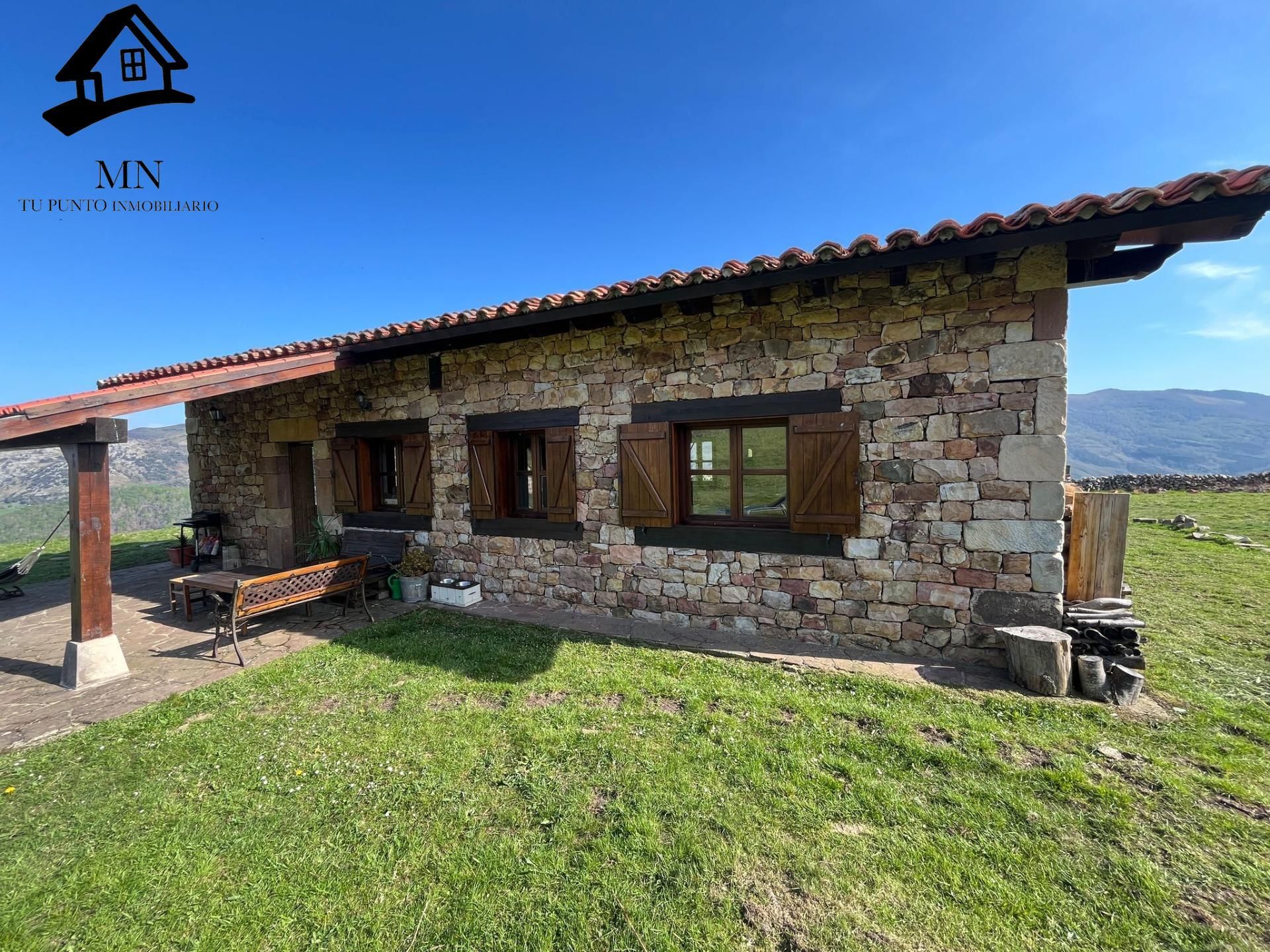Exterior view of Country house for sale in Cabuérniga  with Heating and Private garden