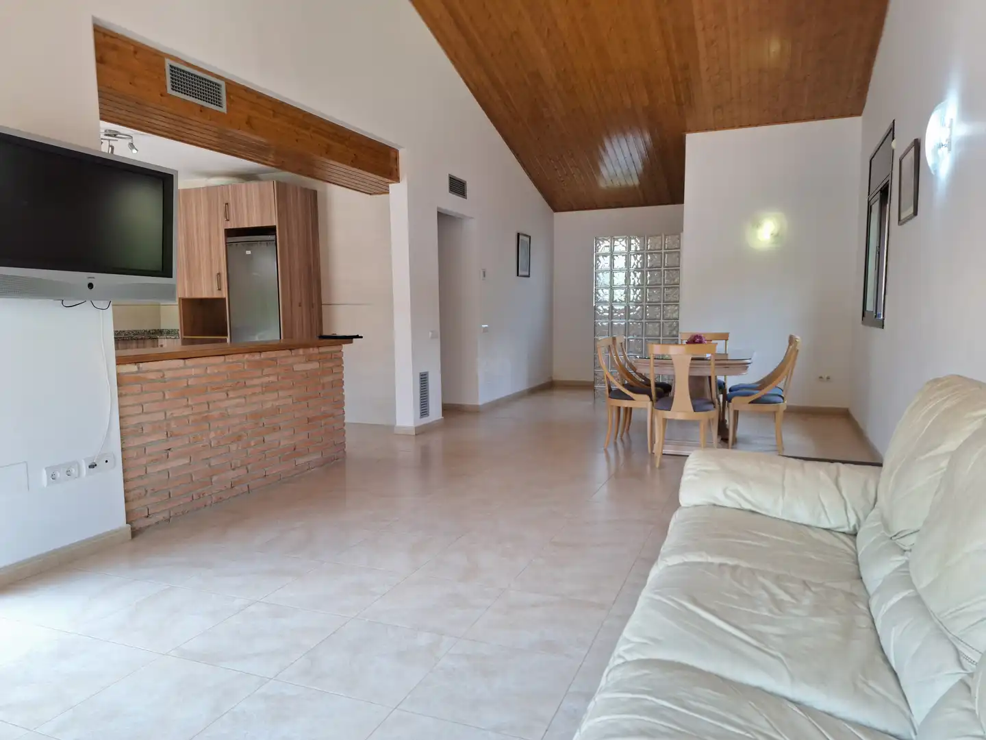Sala de estar de Casa o chalet en venta en Pratdip con Aire acondicionado, Calefacción y Terraza