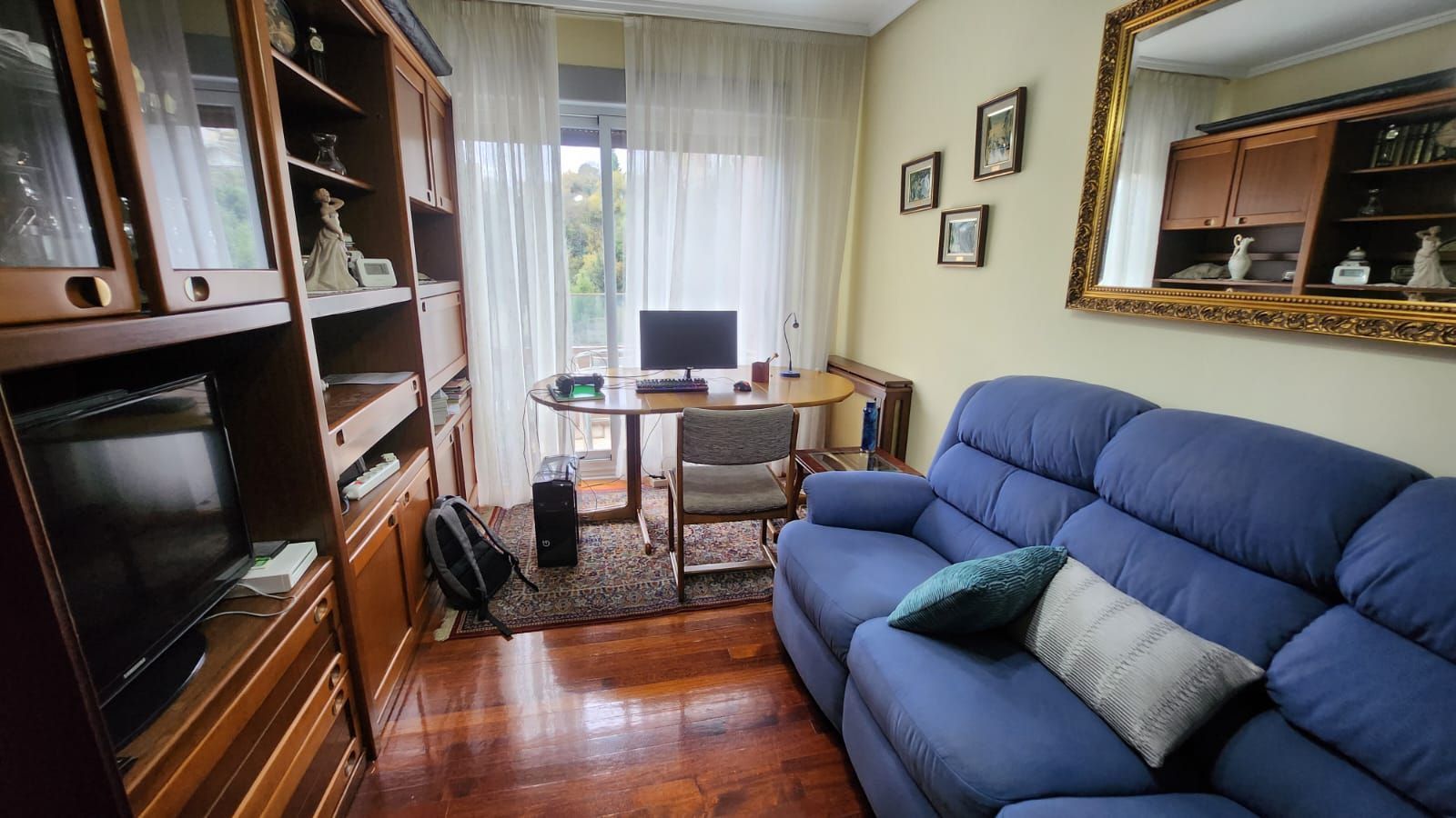 Sala d'estar de Pis de lloguer en Donostia - San Sebastián  amb Calefacció, Terrassa i Moblat