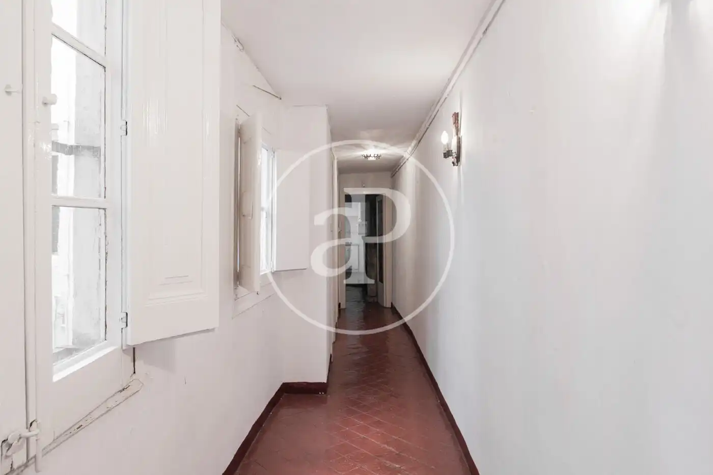 Wohnung zum Verkauf in Barcelona mit Heizung und Balkon