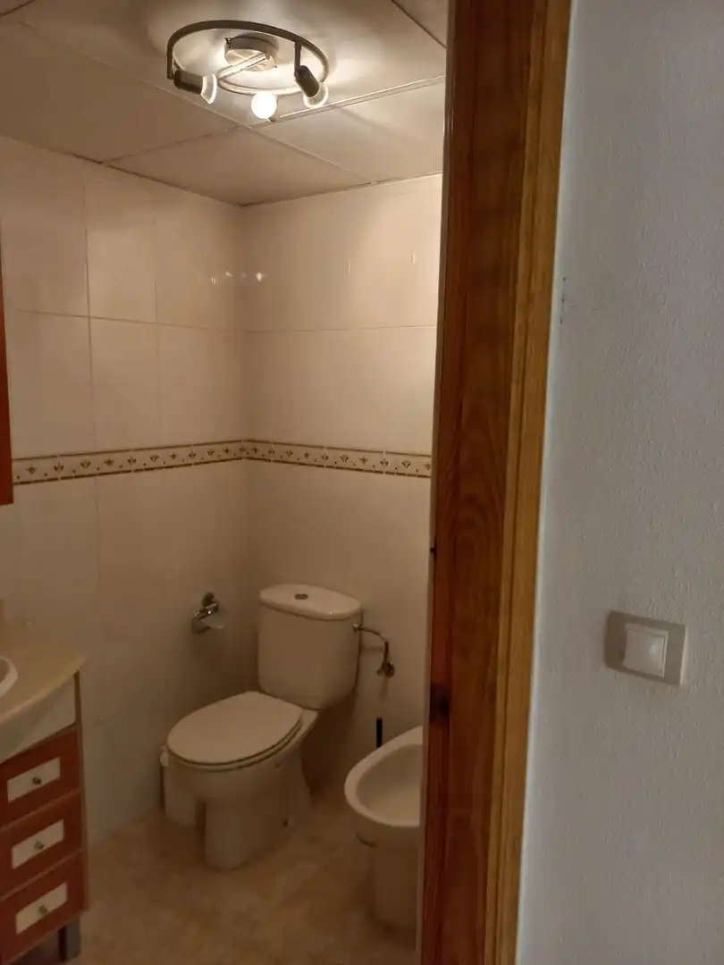 Baño de Casa adosada en venta en Águilas con Aire acondicionado, Calefacción y Trastero