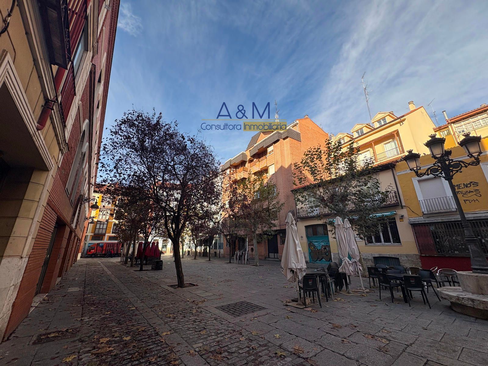 Vista exterior de Apartamento en venta en Valladolid Capital con Calefacción y Amueblado