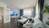 Living room of Flat for sale in  Madrid Capital  with Heating, Parquet flooring and Terrace