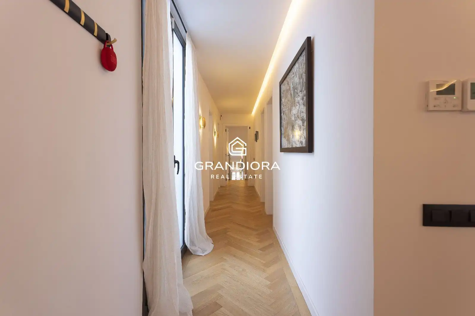 Flat for rent in Barcelona  with Air Conditioner