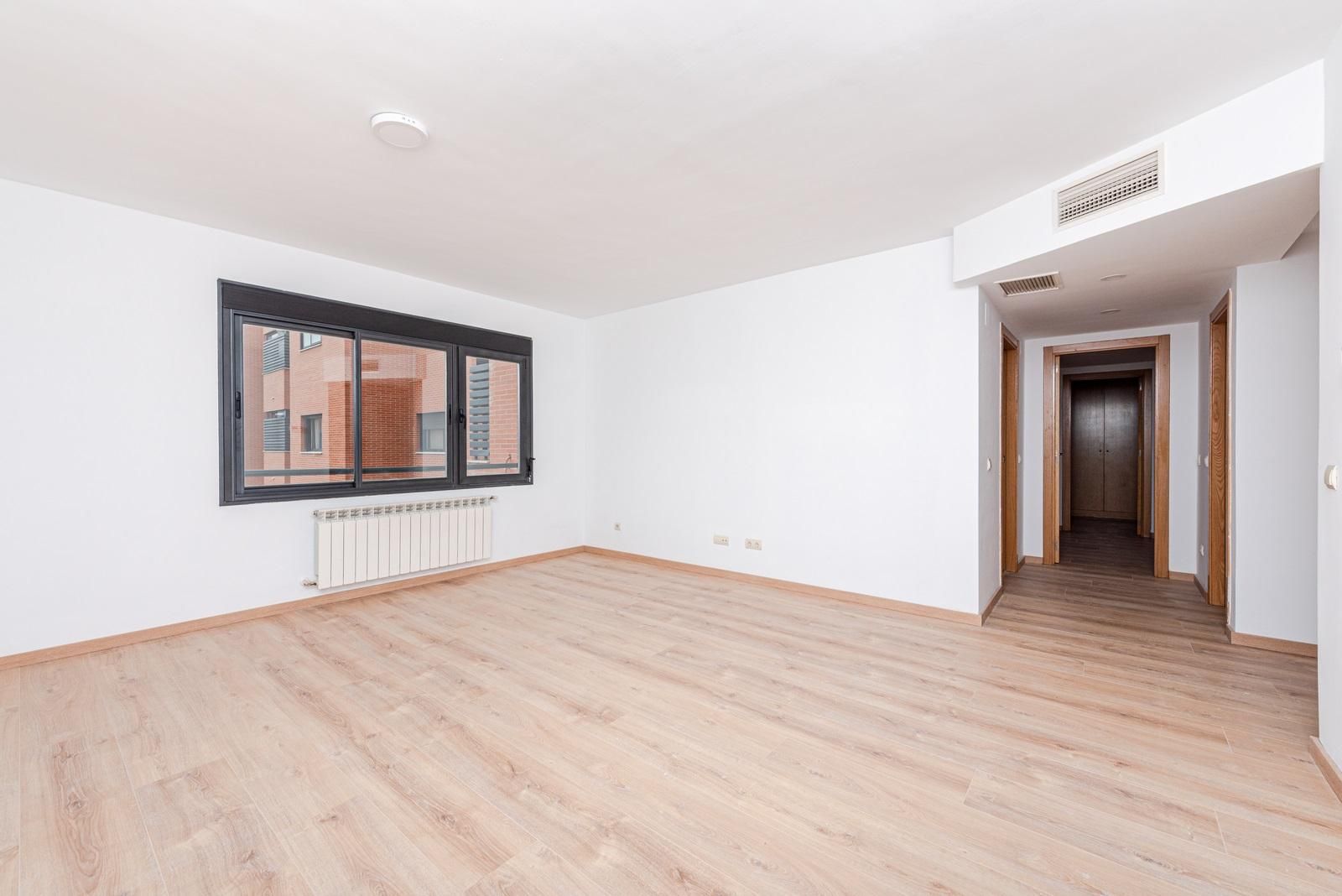 Habitación de Piso en venta en  Madrid Capital con Parquet y Trastero