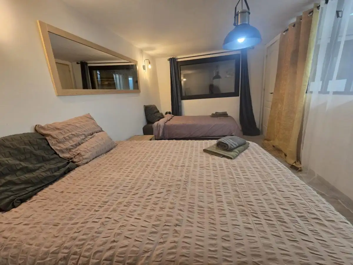 Habitación de Casa o chalet de alquiler en Madrid con Aire acondicionado, Amueblado y Lavadora