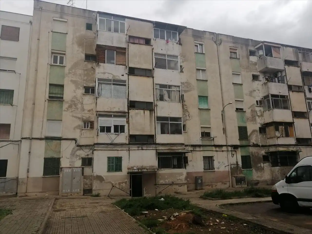 Exterior view of Flat for sale in Llevant