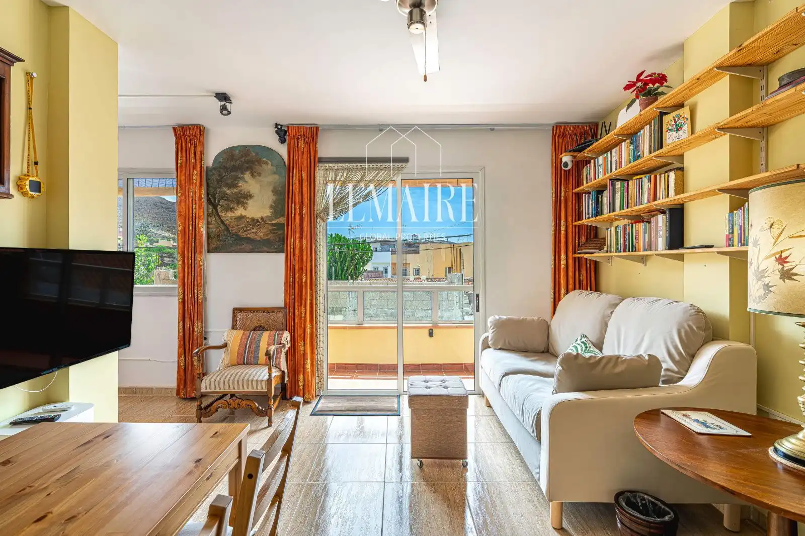 Sala de estar de Piso en venta en Arona con Terraza y Amueblado