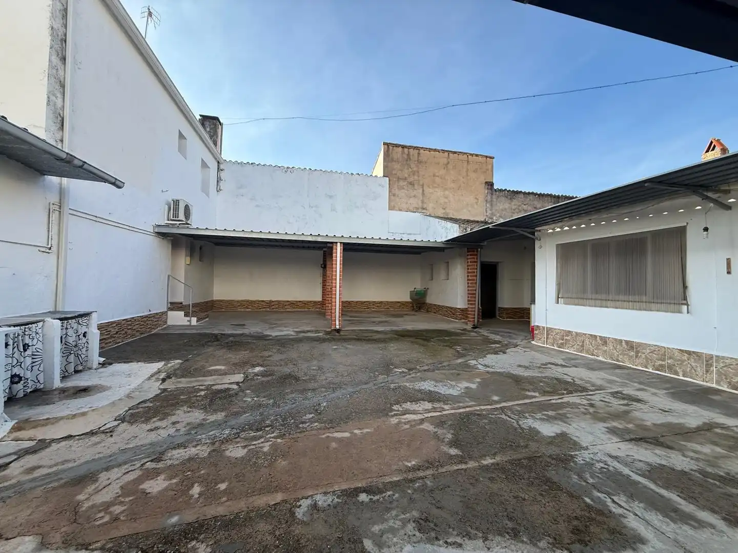 Vista exterior de Casa o xalet en venda en Domeño, Valencia
